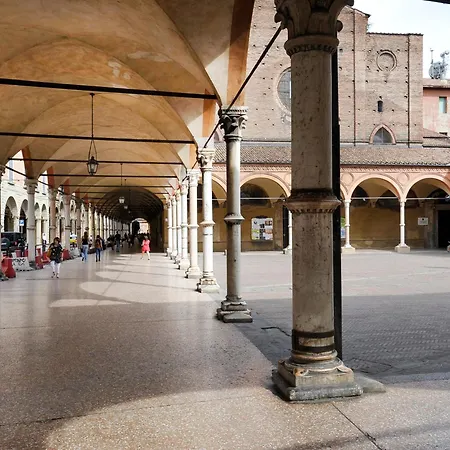 Ur Nest Strada Maggiore * Boloňa