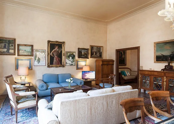 Ur Nest Strada Maggiore Apartman *