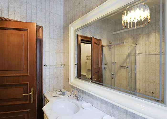 Ur Nest Strada Maggiore Appartement *